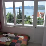 Saranda Söğüt
