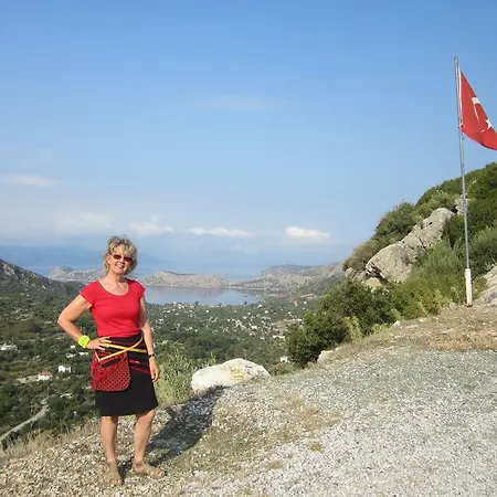 Pensionat Saranda 2*